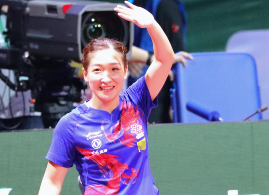 孙颖莎夺得WTT女单冠军，世界排名不变，伊藤不参赛原因找到了！(2)