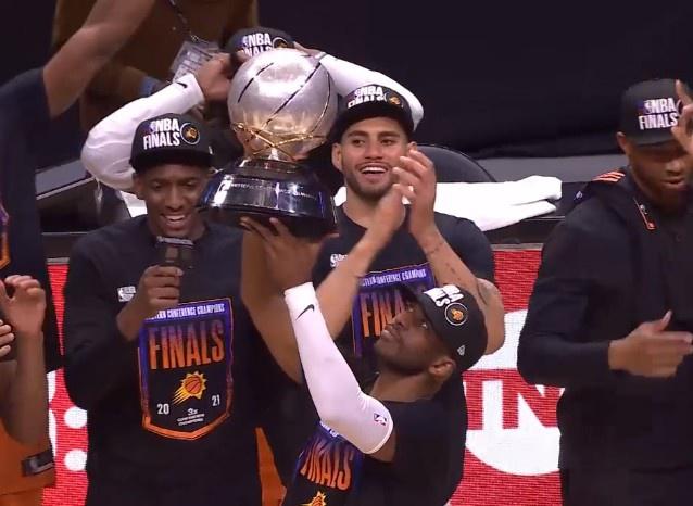 NBA大变天！3大巨星10年来首次无缘总冠军，3大超级新星正式崛起(1)