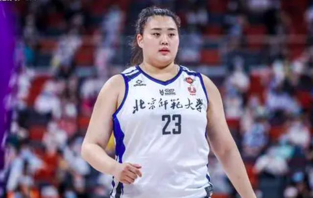 中国女篮官宣奥运名单，260斤刘禹彤拿全国冠军，却意外无缘东京(6)