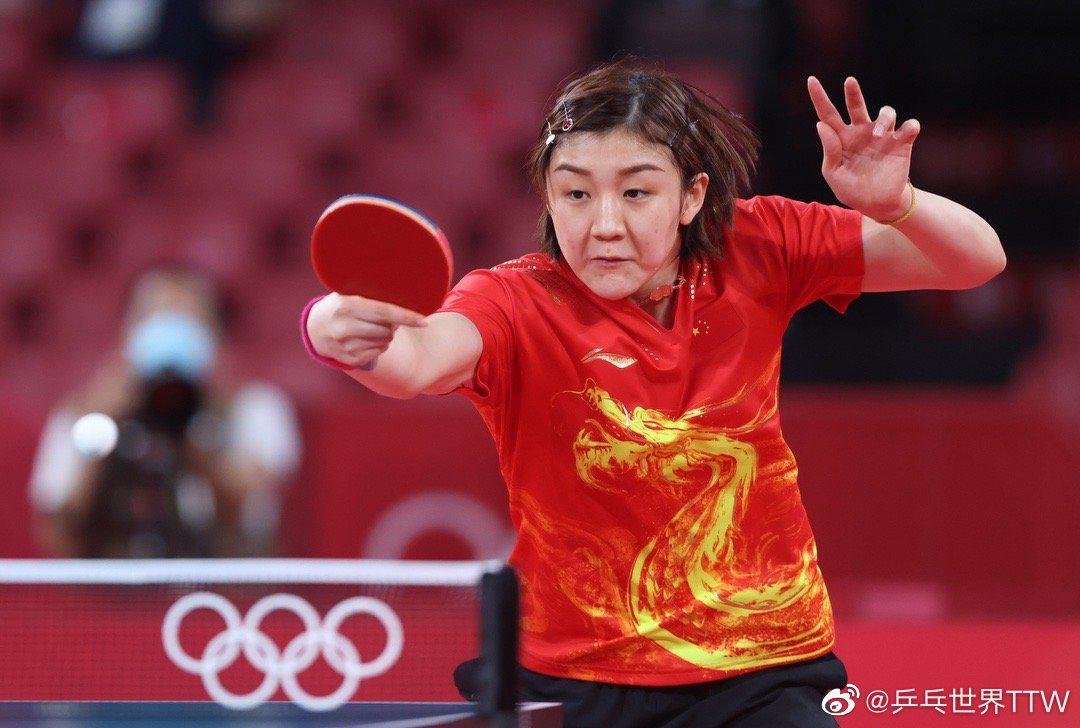 女乒新三剑客闪耀奥运会，全是伊藤克星，对手被横扫找中国队合影(5)