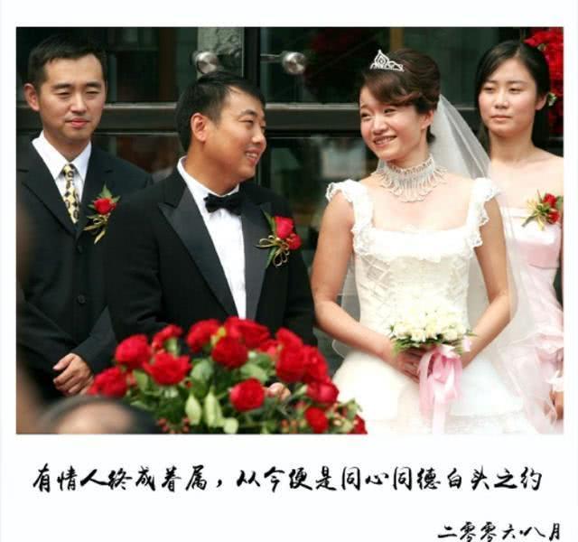 刘国梁爱妻王瑾身价上亿，结婚15周年甜蜜示爱，奥运4金有她一半(3)