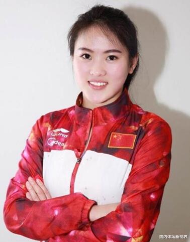 34岁的颜妮重登新的高峰，陈若琳完美一跳夺得金牌(3)