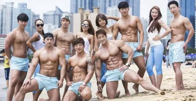 韩国健美肌肉男，搓衣板腹肌，你羡慕吗？(2)