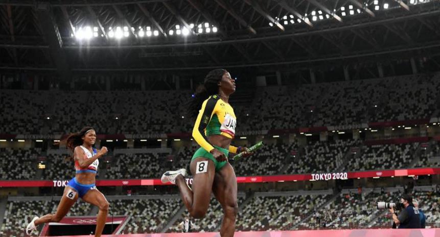 牙买加短跑又一位巨星：100米、200米、400米全能选手，未来可期(2)