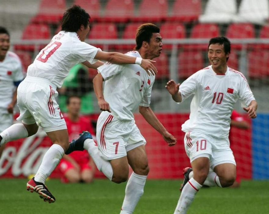 何愁中国足球没有市场，中国足球必将迎来腾飞！(3)