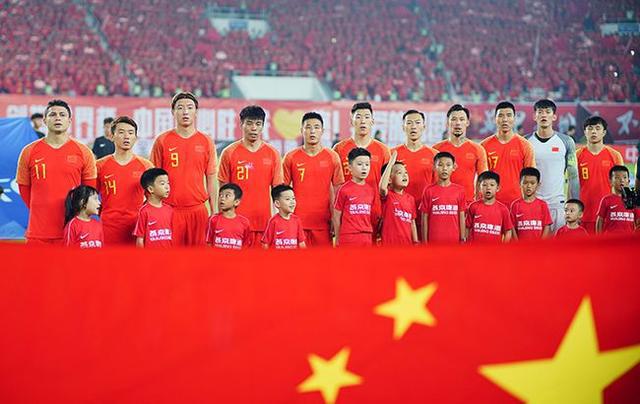 中国电竞能赢，中国足球呢？你越南都快踢不过了！(1)