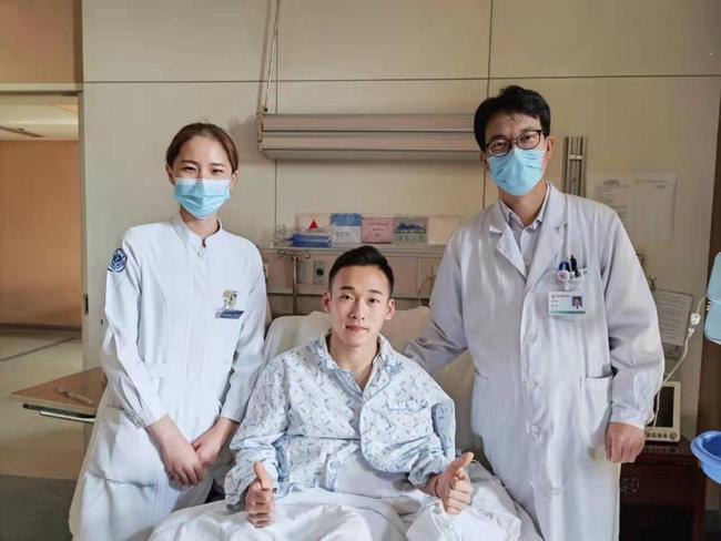 肖若腾脚踝手术需2个月康复 不影响出战杭州亚运(1)