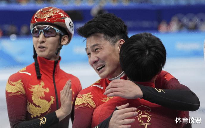 中国队夺金银牌，韩国网友急了：要求奥委会调查，质疑多次判罚(5)