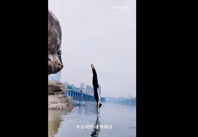 中国跳水队世锦赛获100金！高敏发跳水视频庆祝(1)