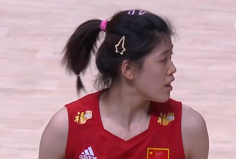 16分对36分！李盈莹难比埃格努，中国女排1-3出局，输球原因明显(3)