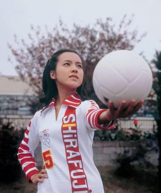 今天再看《排球女将》的排球绝技，小鹿纯子后来参加奥运会了吗？(3)