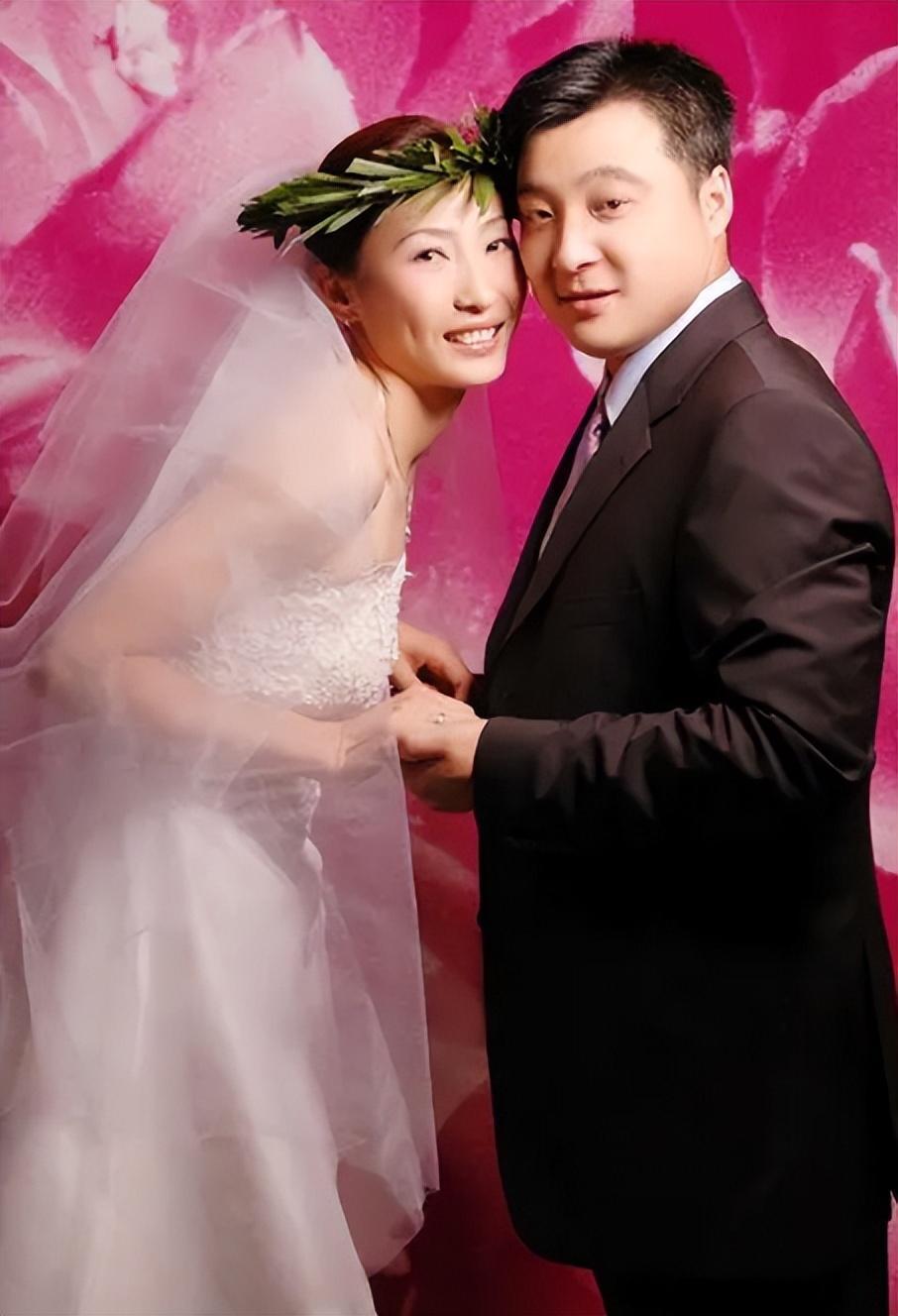 张宁与于洋离婚14年：她再婚37岁做妈妈，他的人生现状怎样？(11)