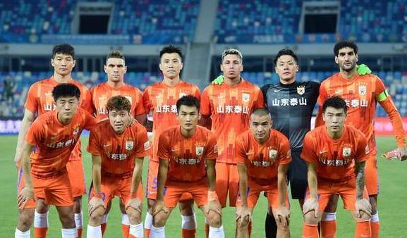 4比0赢深圳，泰山队赢了一场该赢的比赛，主教练团队开始纠错了(1)
