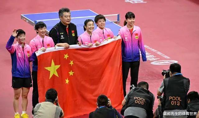 国乒女团8连胜夺冠，日本仅赢1局，刘诗雯还说伊藤发球乱七八糟(1)