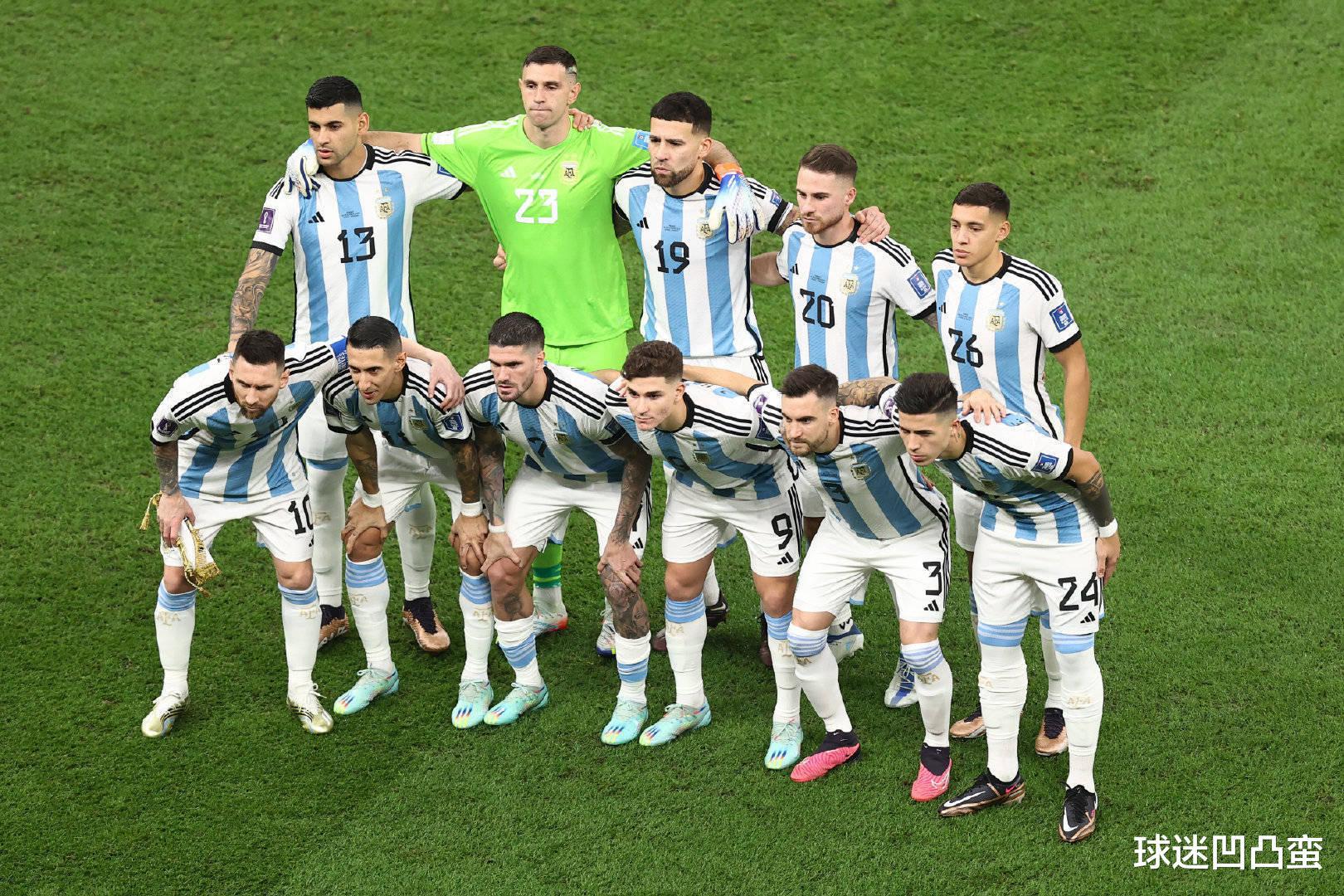 阿根廷夺冠离不开斯卡洛尼的运筹帷幄 7场比赛6次调整终帮梅西圆梦(7)