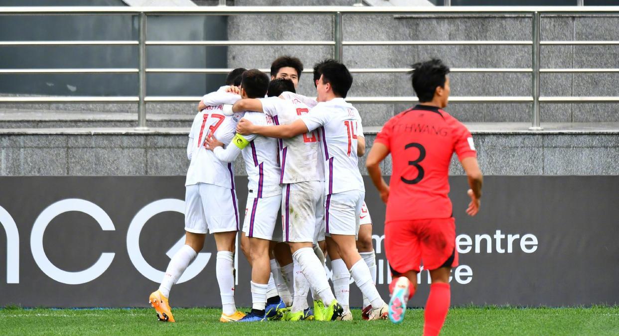 7-5！3-1！亚洲足球刺激一夜！日韩双双出局，变相为中国队复仇！(1)