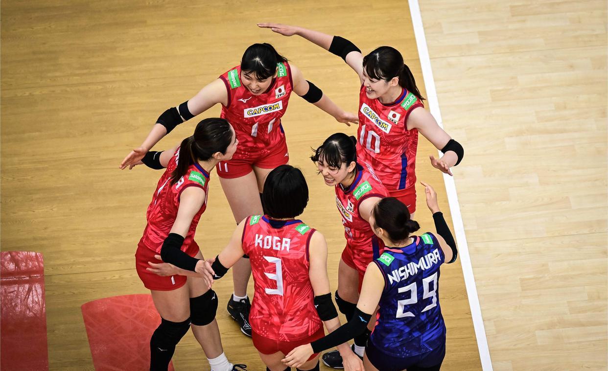 3-1！女排卫冕冠军力克日本，黑马锁定第一，中国女排或战巴西(3)