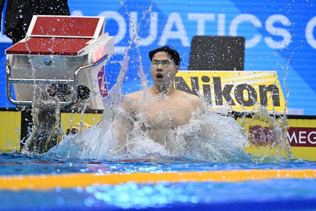 最强蛙王覃海洋成为历史上第一位包揽单个泳姿3项金牌的运动员(1)