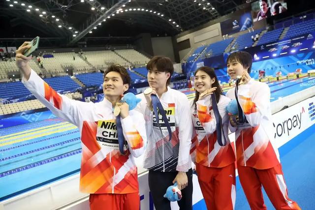 游泳世锦赛中国队再获1铜2银，中国姑娘赛出水平和自信(4)