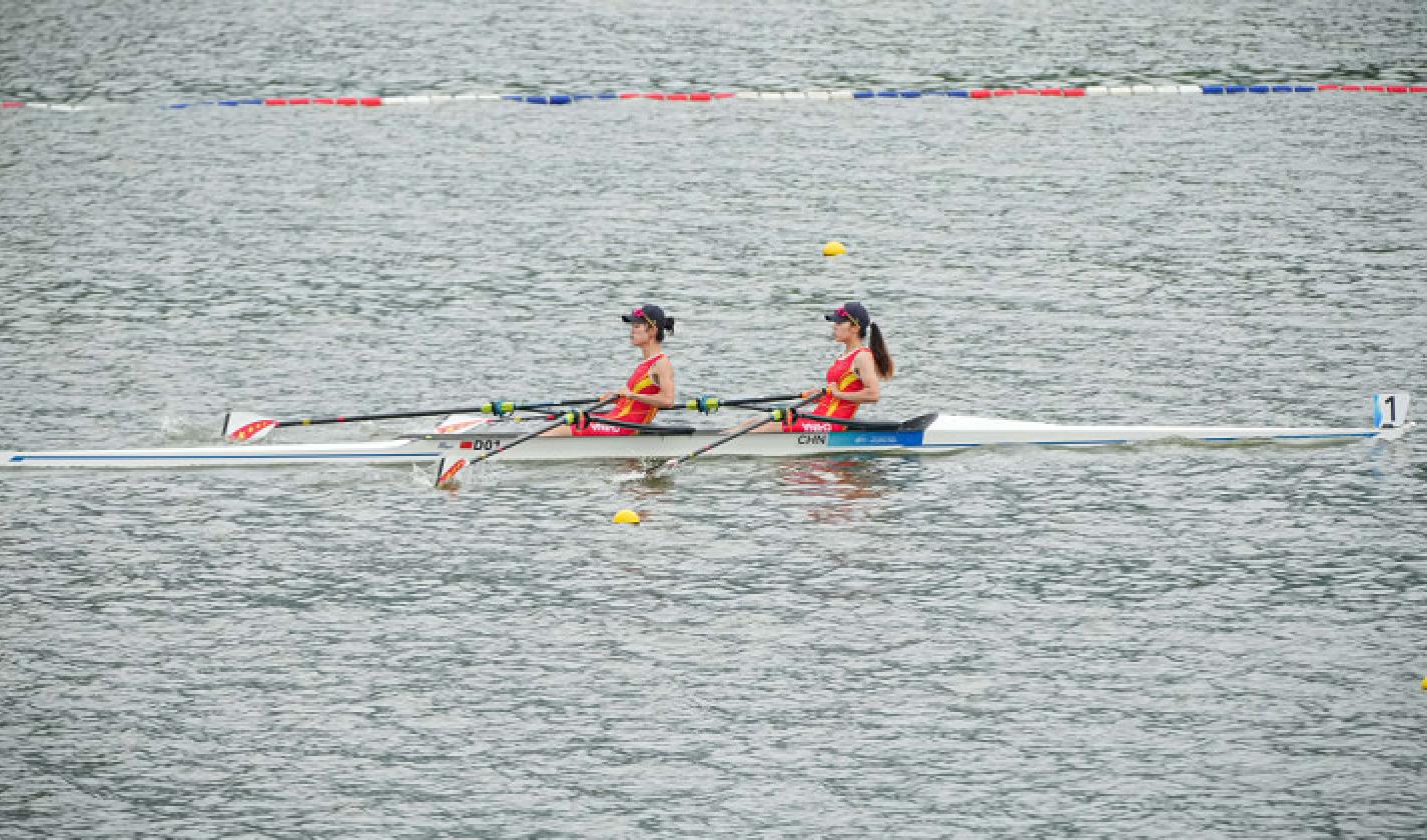 亚运首金诞生！中国组合勇夺女子双桨冠军，杭州姑娘兑现承诺(2)