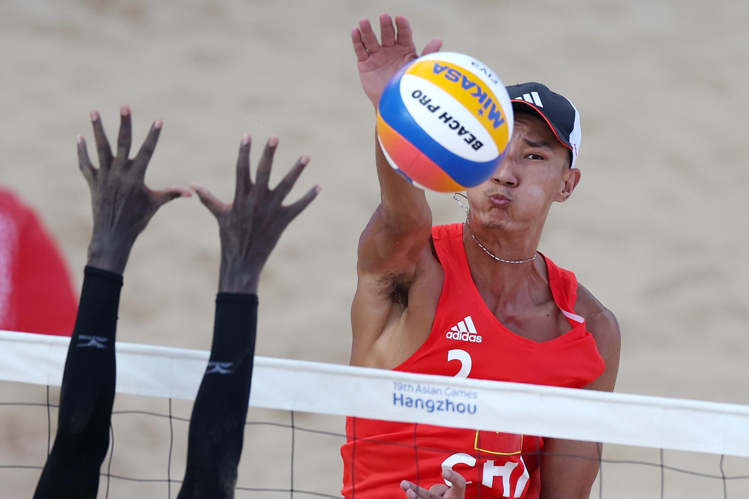 沙滩排球——男子金牌赛：中国组合获亚军(4)