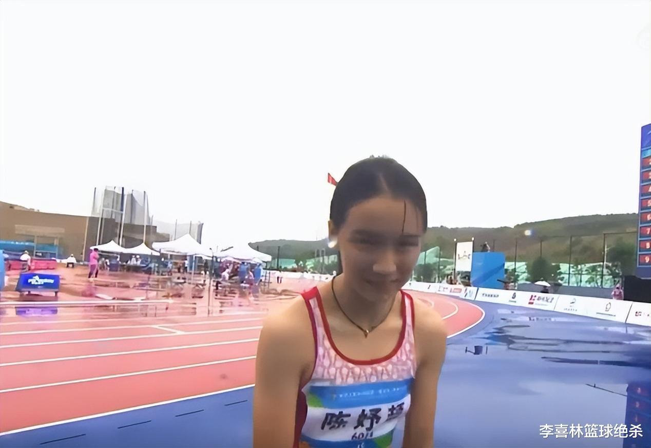 偶像苏炳添！中国14岁百米天才少女超葛曼棋，父母都是短跑高手(3)