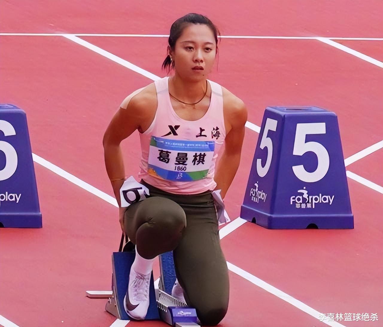 偶像苏炳添！中国14岁百米天才少女超葛曼棋，父母都是短跑高手(4)