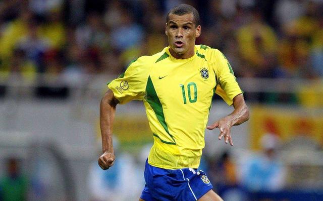 巴西足球史上10大球星，罗纳尔多和贝利领衔，济科和法尔考上榜(7)