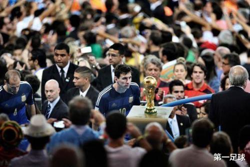 深度分析：世界杯是神，欧冠大水货，这样评价罗纳尔多合适吗？(10)