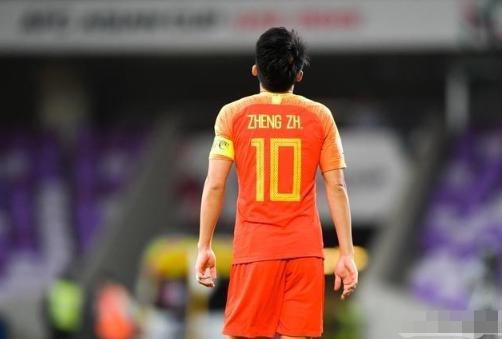 如何评价中国本土足球运动员郑智？(3)