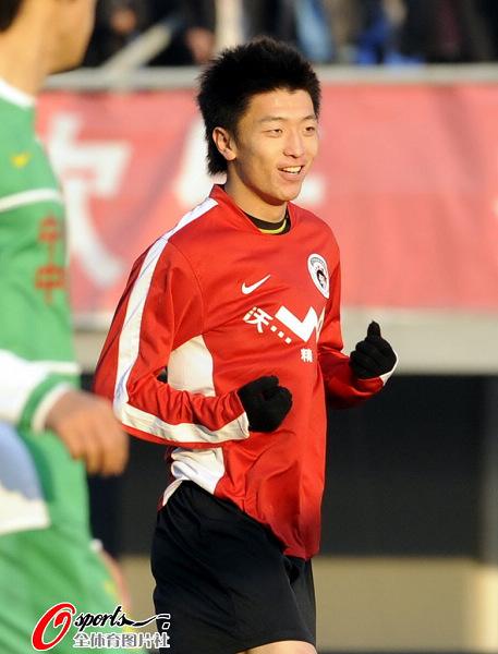 辽宁籍中超球员 在上海成名的都有谁 辽宁出品的球员(61)