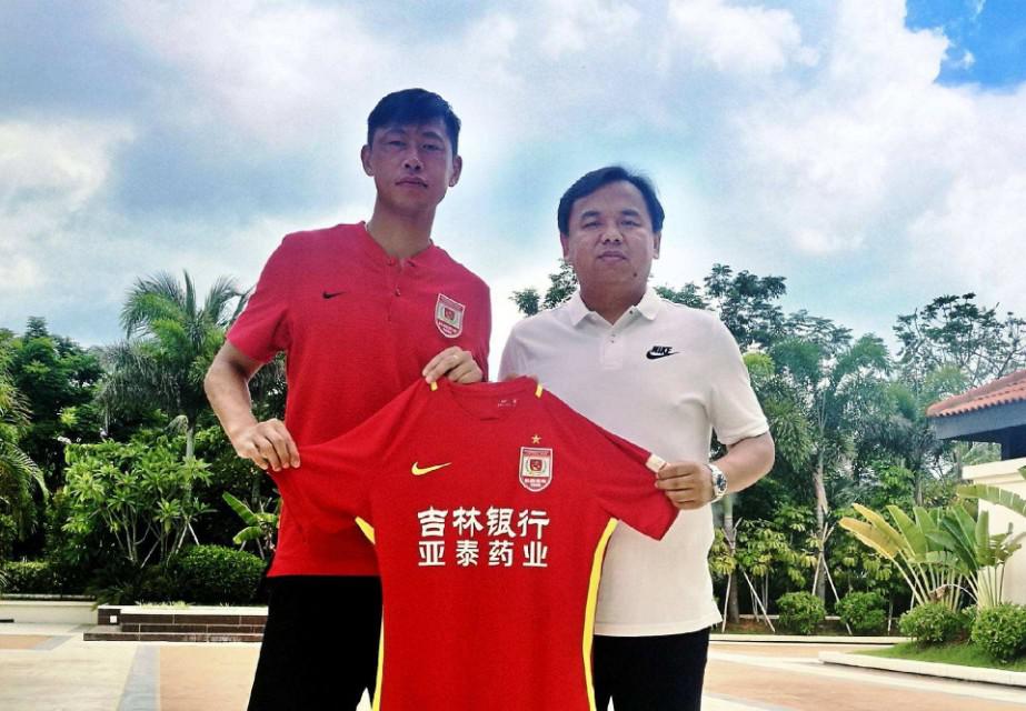 辽宁籍中超球员 在上海成名的都有谁 辽宁出品的球员(91)