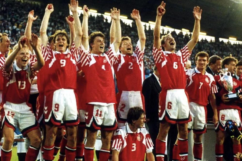 丹麦神话，欧洲杯历史上最伟大的奇迹，他们击败了哪些球队？(1)