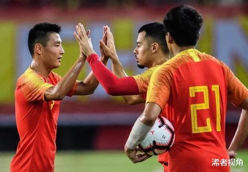 权威媒体正式确认! 中国足球喜从天降, 李铁冲击世预赛首胜基本稳了(5)