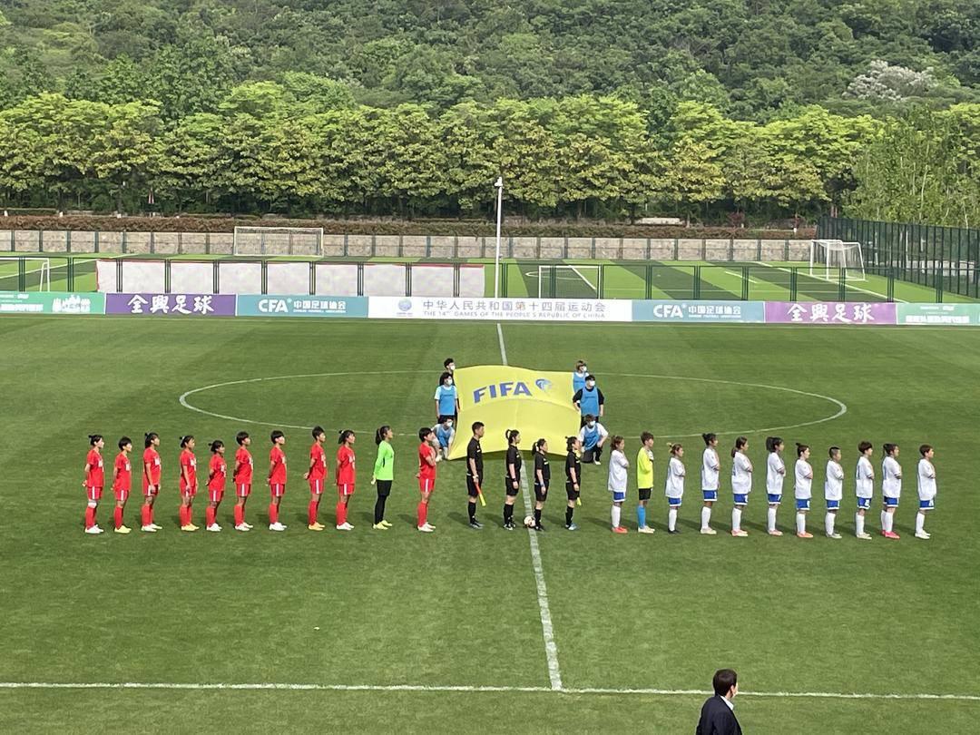 全运会女足U18资格赛首轮四场比赛在江苏省江宁足球基地同时打响!(1)