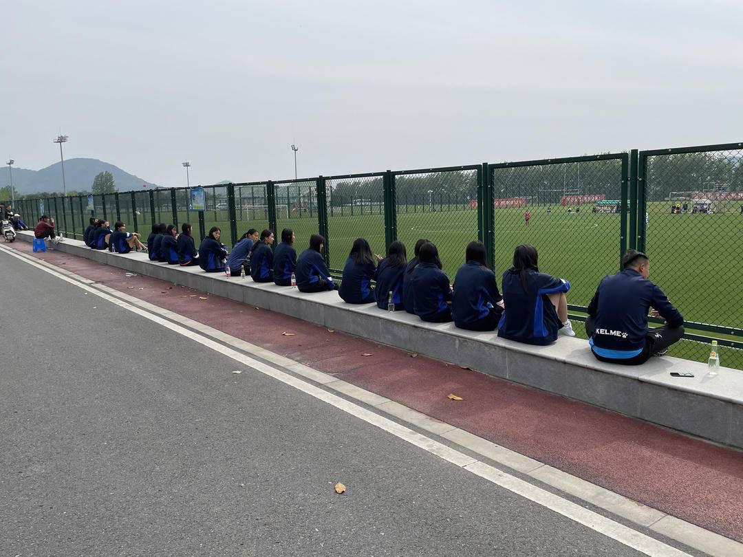 全运会女足U18资格赛首轮四场比赛在江苏省江宁足球基地同时打响!(4)