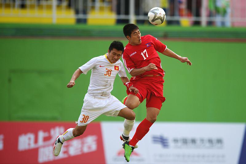 飘了？武磊回击上届世预赛被称罪人，越南足球专家扬言击败国足(5)