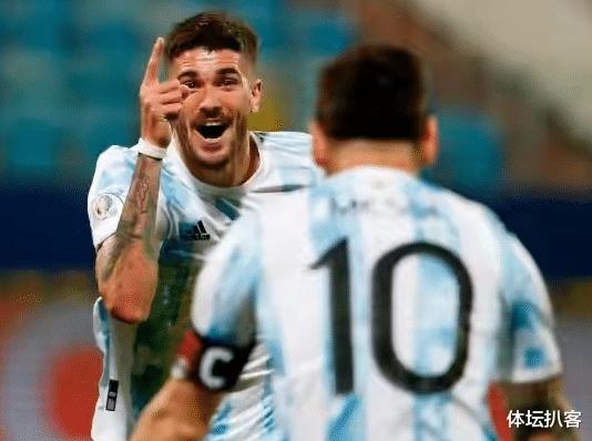 官宣！美洲杯最佳阵容公布：梅西领衔，阿根廷大赢家，4人在列(3)
