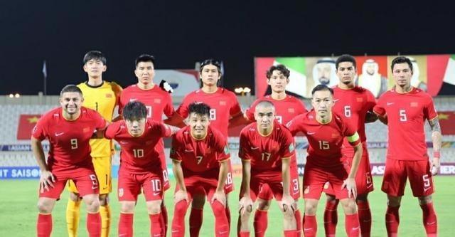 CCTV5直播！国足冲击世界杯，王大雷迎来首秀，李铁全力争胜(1)