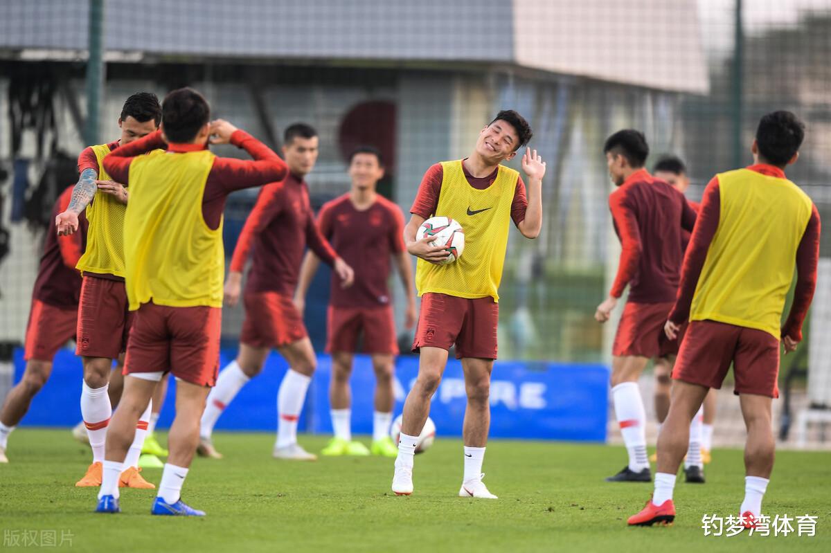 亚冠退赛、世预赛失主场，但中国足球仍可摆脱入境防疫政策的限制(2)