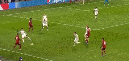 【德甲】莱万11分钟帽子戏法 拜仁4比0领先萨尔茨堡(6)