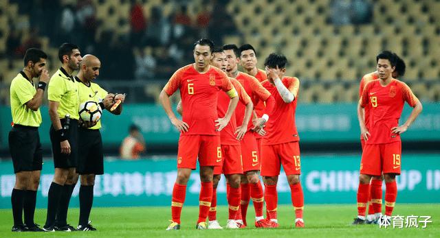 韩媒称国足世预赛两场全败，徐新表示会全力以赴，韩乔生盼国足争气(5)
