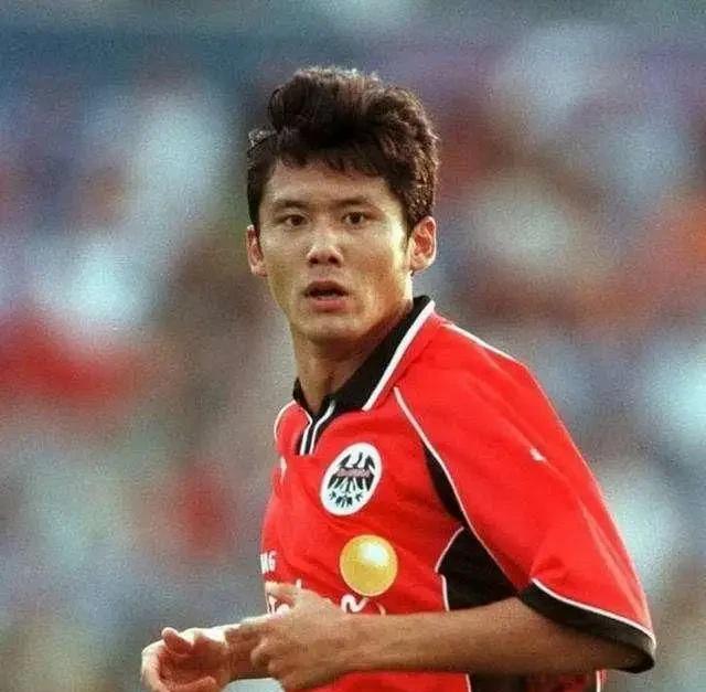 国安替补杨晨，为什么能够成为五大联赛进球最多的中国球员？(5)
