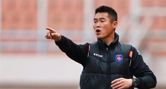 在中国足坛上，都有哪些实力人品俱佳的球员呢？志行风格成赞点(5)