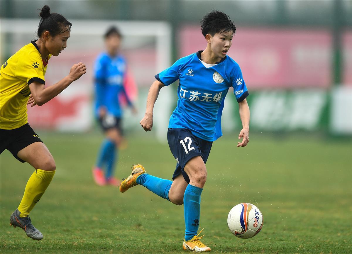 男足之外，她们撑起了中国足球“半边天”(2)