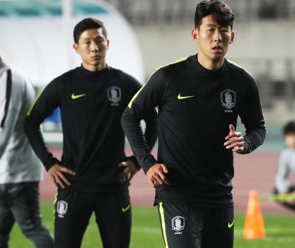 韩国有希望夺冠，东道主或主场饮恨，主教练备受争议(3)