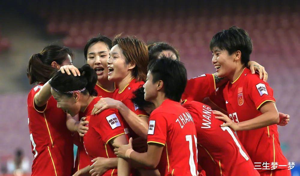 越南女足热议！女足世界杯禁止携带方便面，越南一年人均吃掉87包(5)