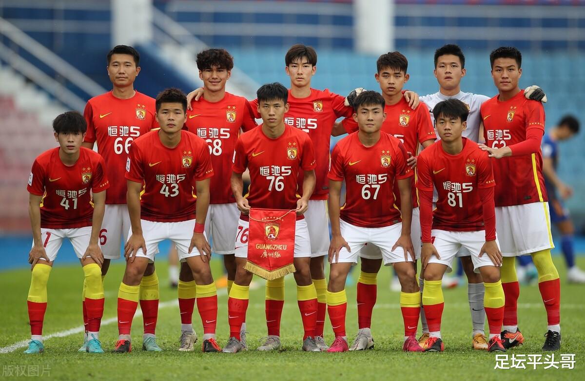 2-0赢河南，广州队迎来久违的胜利，然而郑智却高兴不起来(3)