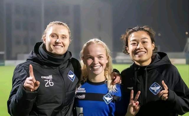23岁女足球员助HB克厄3-0取胜 赵瑜洁留洋丹麦3次首发打进二球(3)