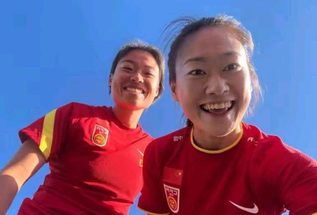 中国女足通过国内联赛与球员留洋双重发展 自信与技能都在提升(1)